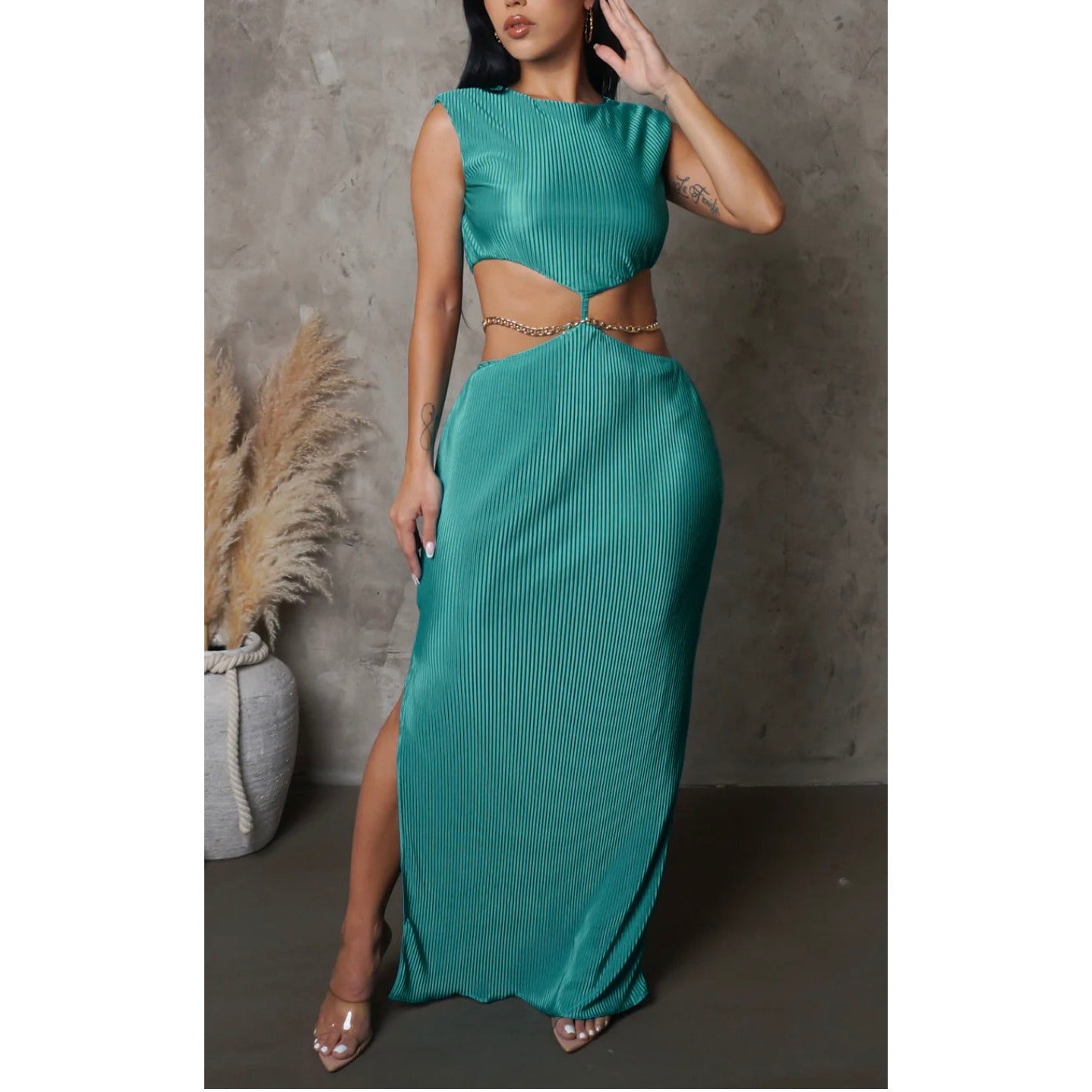 Jada maxi dress Sexy- New - londonglamboutique